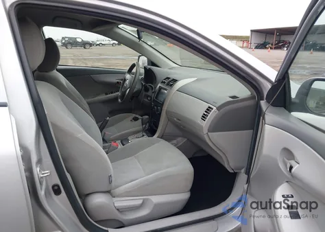 2010 Toyota Corolla Le z USA, uszkodzony, nr VIN 2T1BU4EE3AC367944